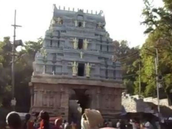 பெண்ணுக்கு உதவி