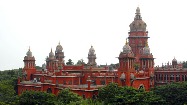 Chennai HC orders to reply in the plea seeking temporary slanding path to permanent Chennai HC orders to reply in the plea seeking temporary slanding path to permanent