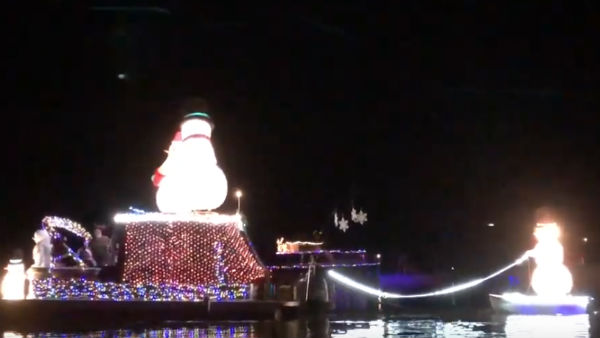 christmas boat ride in usa christmas boat ride in usa