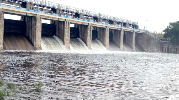 Veedur Dam which reaches full capacity Veedur Dam which reaches full capacity
