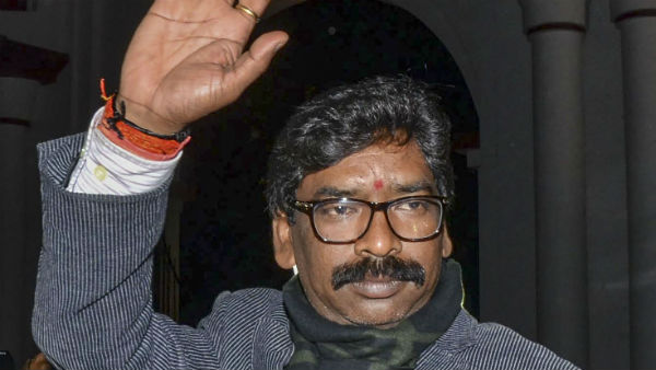 44 வயதில் முதல்வர்