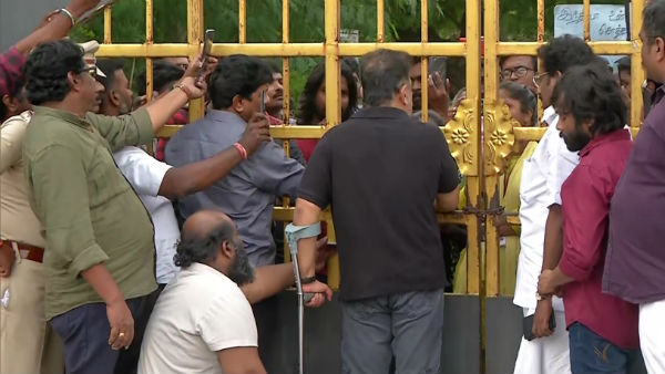மாணவர்கள் தொடர் போராட்டம்