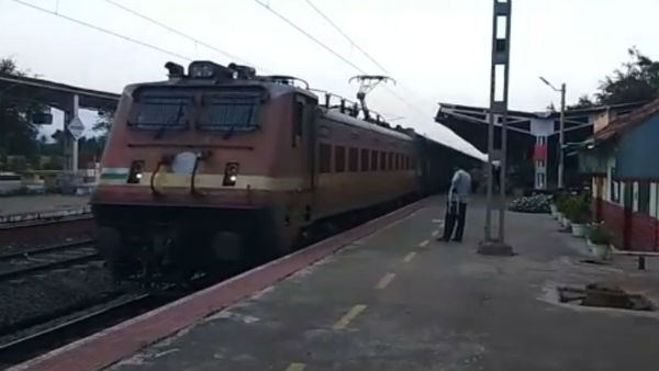 Four people from the same family in Kodai road commits suicide by jumping in front of a train. Four people from the same family in Kodai road commits suicide by jumping in front of a train.