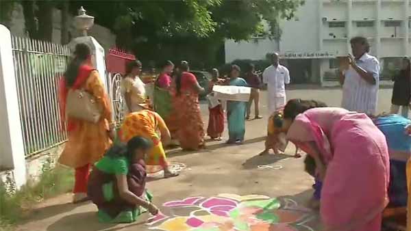 VCK, Cong also join hands with Kolam Protest against CAA VCK, Cong also join hands with Kolam Protest against CAA