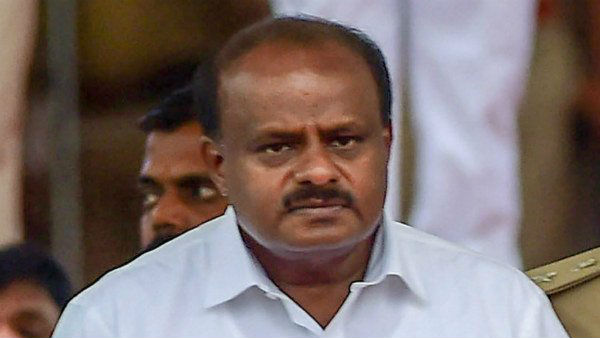 Ex CM Kumarasamy demands immediate dismissal of Karnataka Home Minister Ex CM Kumarasamy demands immediate dismissal of Karnataka Home Minister