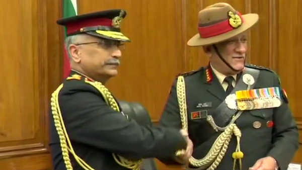 General Manoj Mukund Naravane takes over as the 28th Chief of Army Staff General Manoj Mukund Naravane takes over as the 28th Chief of Army Staff