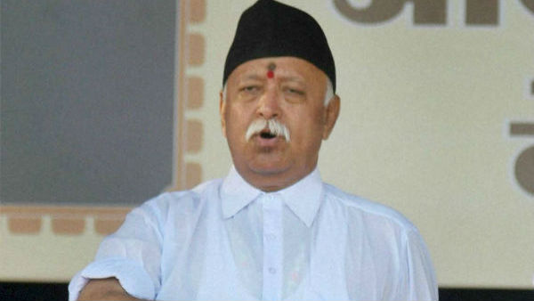 For RSS, all 130 crore Indians are Hindus: Mohan Bhagwat For RSS, all 130 crore Indians are Hindus: Mohan Bhagwat