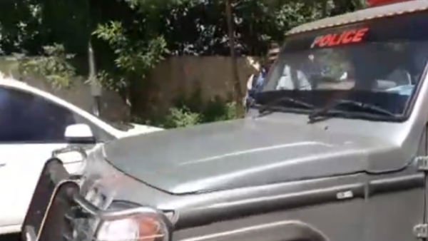 பணம் குவித்தாரா?
