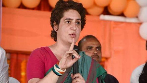 Priyanka Gandhi suffered a security breach Priyanka Gandhi suffered a security breach