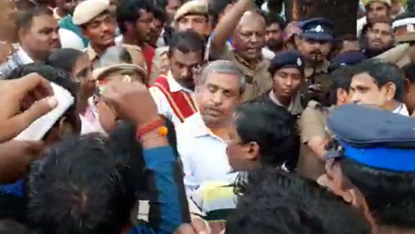 17 பேர்