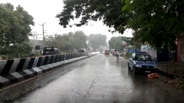 புறநகர் பகுதிகளிலும் மழை