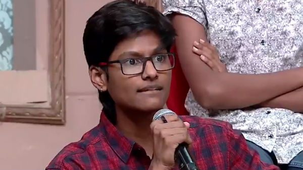 சுடிதார் பெண்களை