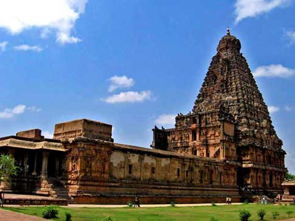 Thanjavur Brihadeeswara Temple Kumbabishekam work started with Palalaya Pooja Thanjavur Brihadeeswara Temple Kumbabishekam work started with Palalaya Pooja