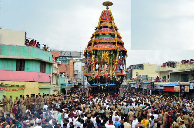 Tiruvannamali karthigai Deepam Annamalaiyar Therottam held on today Tiruvannamali karthigai Deepam Annamalaiyar Therottam held on today