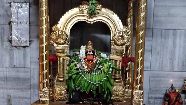 Latcharchanai is going to perform for Vinaya Anjaneyar in Thirumazhisai Latcharchanai is going to perform for Vinaya Anjaneyar in Thirumazhisai
