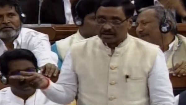 Shiv Sena insist Citizenship (Amendment) Bill should include Sri Lanka Shiv Sena insist Citizenship (Amendment) Bill should include Sri Lanka