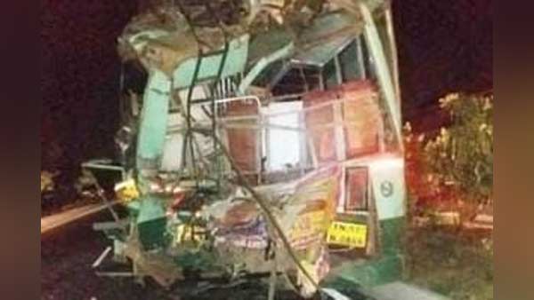 car and bus accident 4 died near ullundurpet car and bus accident 4 died near ullundurpet