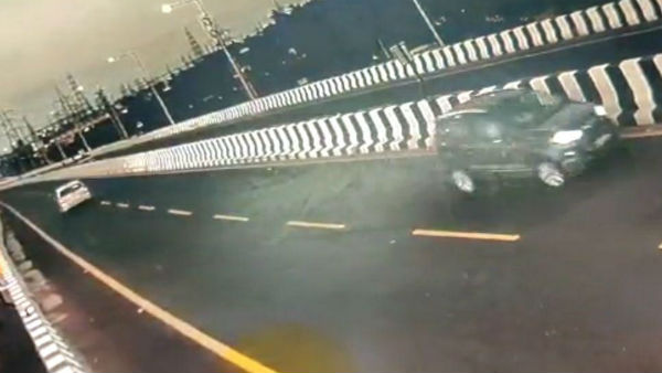 Car accident in Coimbatore district Car accident in Coimbatore district