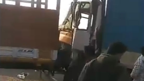 கன்டெய்னர் லாரி