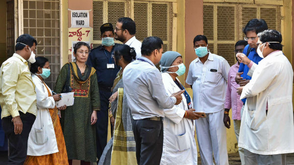 Coronoavirus: Karnataka Health Dept issues status of passengers in Bangalore Coronoavirus: Karnataka Health Dept issues status of passengers in Bangalore