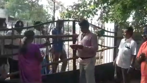 madurai jallikkattu : tocked provided for bulls that participate in avaniyapuram, palamedu and alanganallur jallikkattu madurai jallikkattu : tocked provided for bulls that participate in avaniyapuram, palamedu and alanganallur jallikkattu