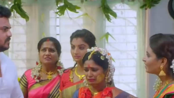 குமரேசன் சரண்யா