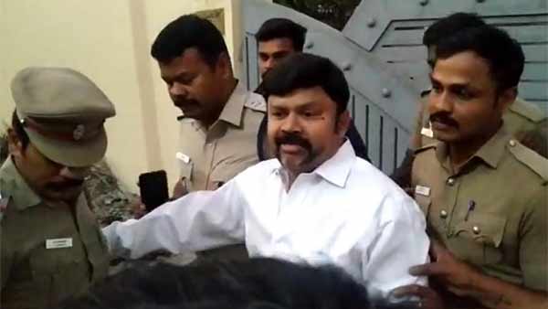 வழக்கு பதிவு