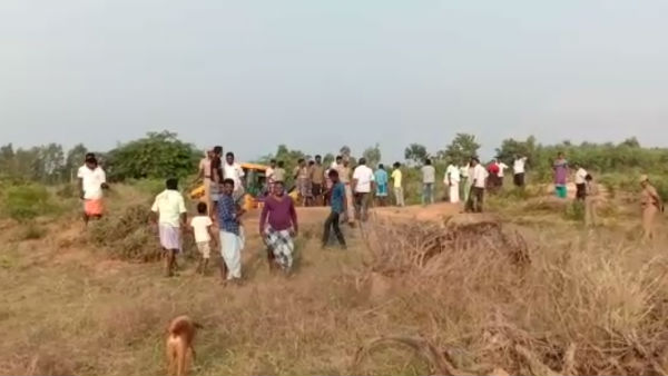 நண்பர்களுக்கு பணம்