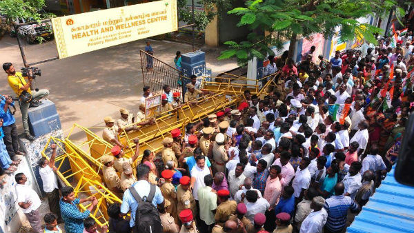 Congress mla dhanavelu protest against government Congress mla dhanavelu protest against government