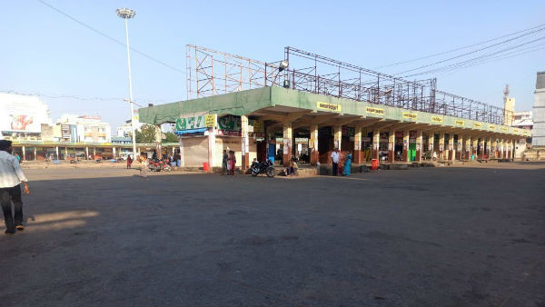 The Bandh agitation is being held in Puducherry against the Central Government The Bandh agitation is being held in Puducherry against the Central Government