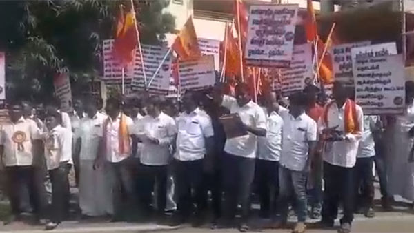 tamil desia katchi novel protest against north indian companies tamil desia katchi novel protest against north indian companies