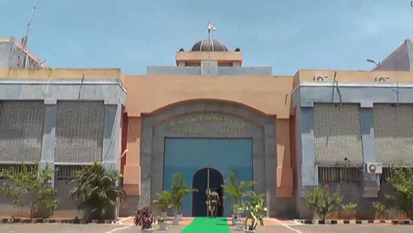 Bomb threat to Puducherry governor palace Bomb threat to Puducherry governor palace