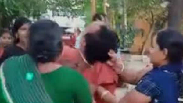 சசிகுமார்