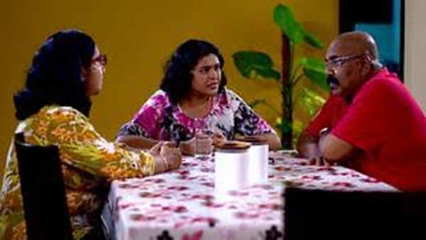 சுந்தரம் குடும்பத்தினர்