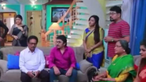 அம்மா வந்தார்