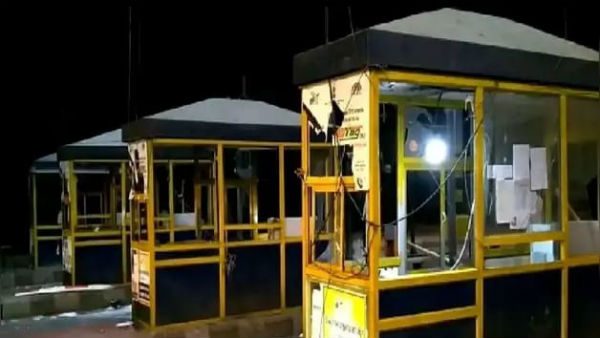 paranur toll gate issue: rs 18 lakhs missing complaint paranur toll gate issue: rs 18 lakhs missing complaint