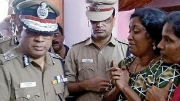 2 பெண்கள்
