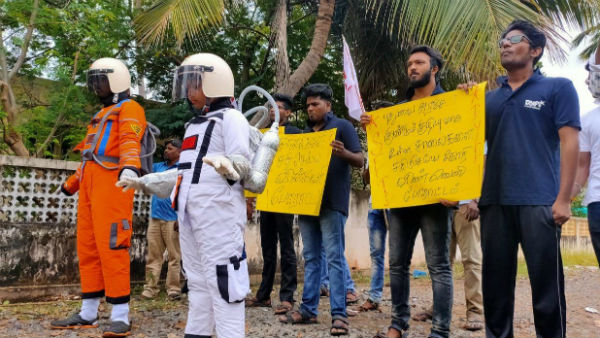 The youths staged a protest demanding the repair of the road The youths staged a protest demanding the repair of the road