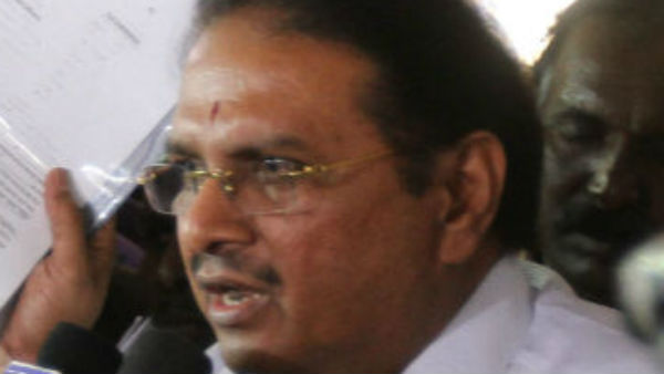 ஓய்வுபெற்றார்