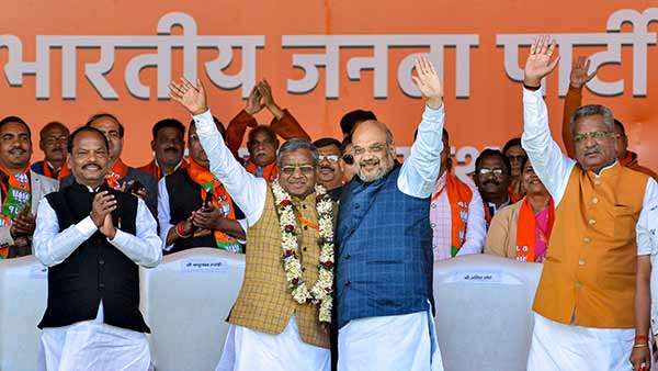 Babulal Marandi merges JVM with BJP Babulal Marandi merges JVM with BJP