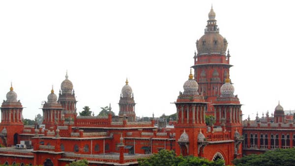 Removing of flags of Hindu Front case in Chennai HC Removing of flags of Hindu Front case in Chennai HC