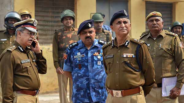 Delhi Police formed two special investigation teams (SITs) to probe all riot-related cases Delhi Police formed two special investigation teams (SITs) to probe all riot-related cases