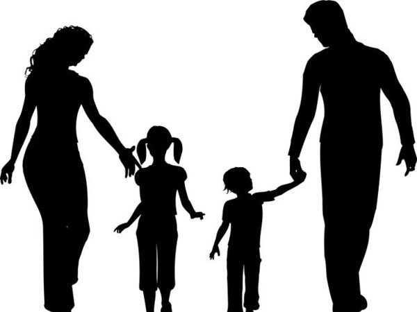 அன்பு அணைப்பினிலே