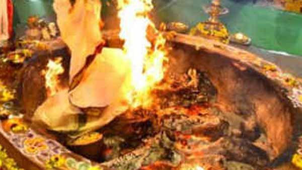 சந்தான கோபால யாகம்