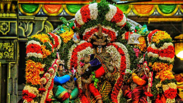 மாட வீதிகளில் கபாலீஸ்வரர்