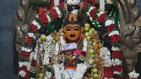 குல தெய்வம் கூடவே வரும்