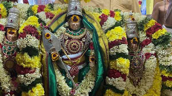 வள்ளி தெய்வானை முருகன்