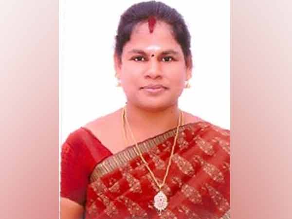 பெண் எம்.எல்.ஏ.