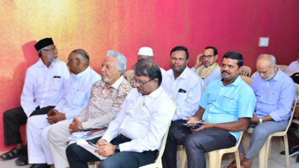 Indian origin Srilankan buys first copy of newly published books for 15 years Indian origin Srilankan buys first copy of newly published books for 15 years