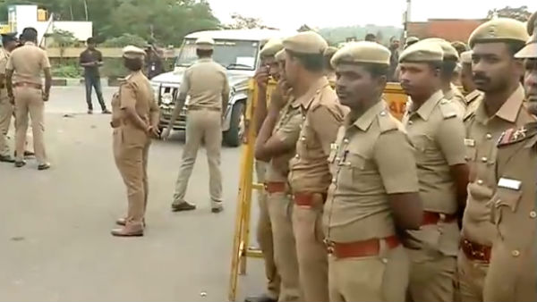 நோட்டீஸ்